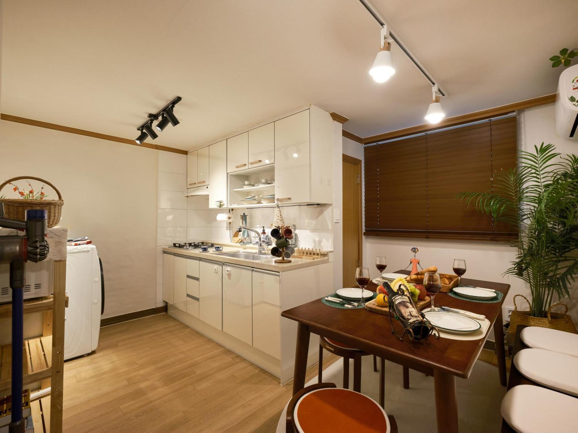 Riverest Hongdae Apartment Сеул Екстериор снимка